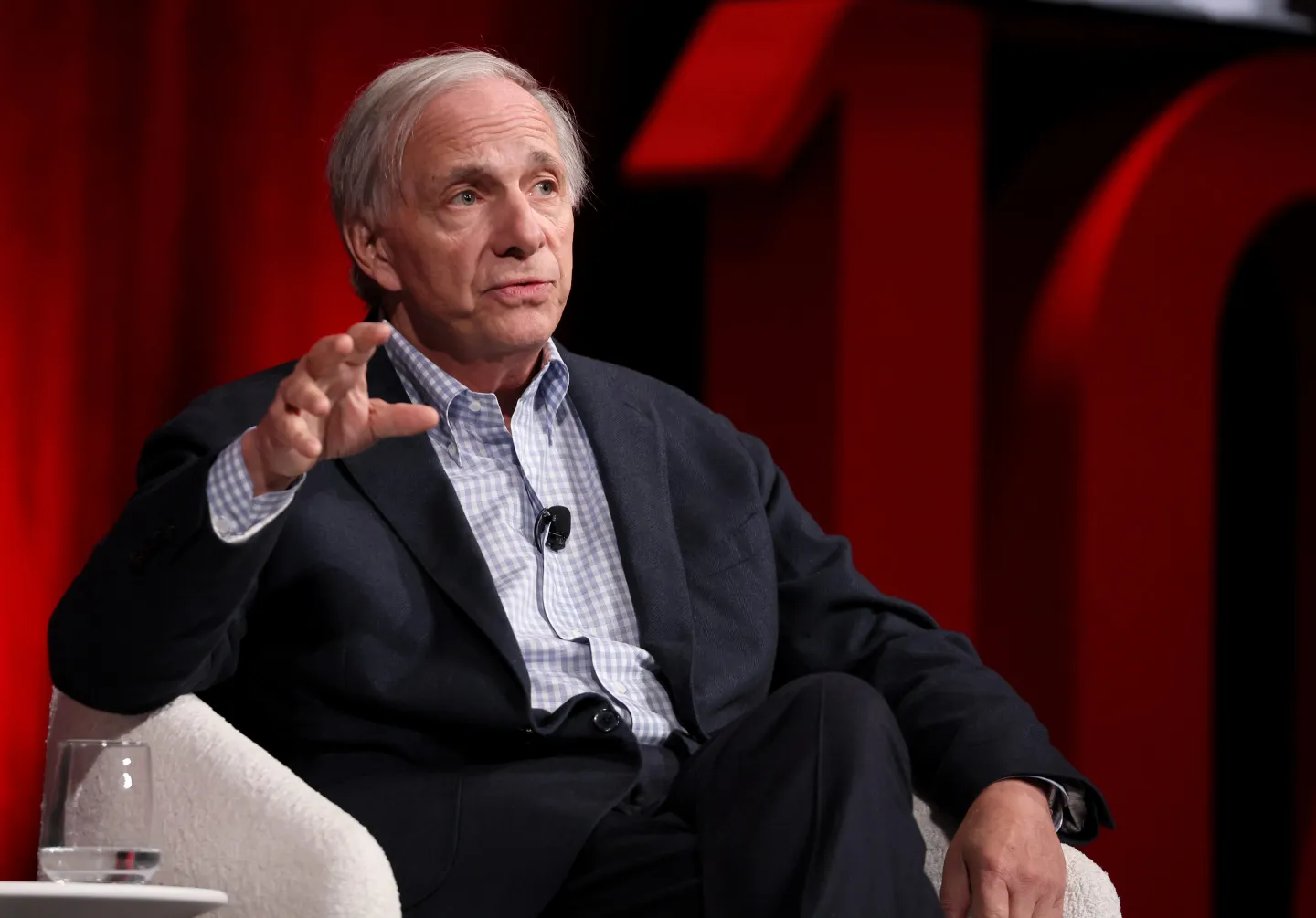 How to invest like Ray Dalio